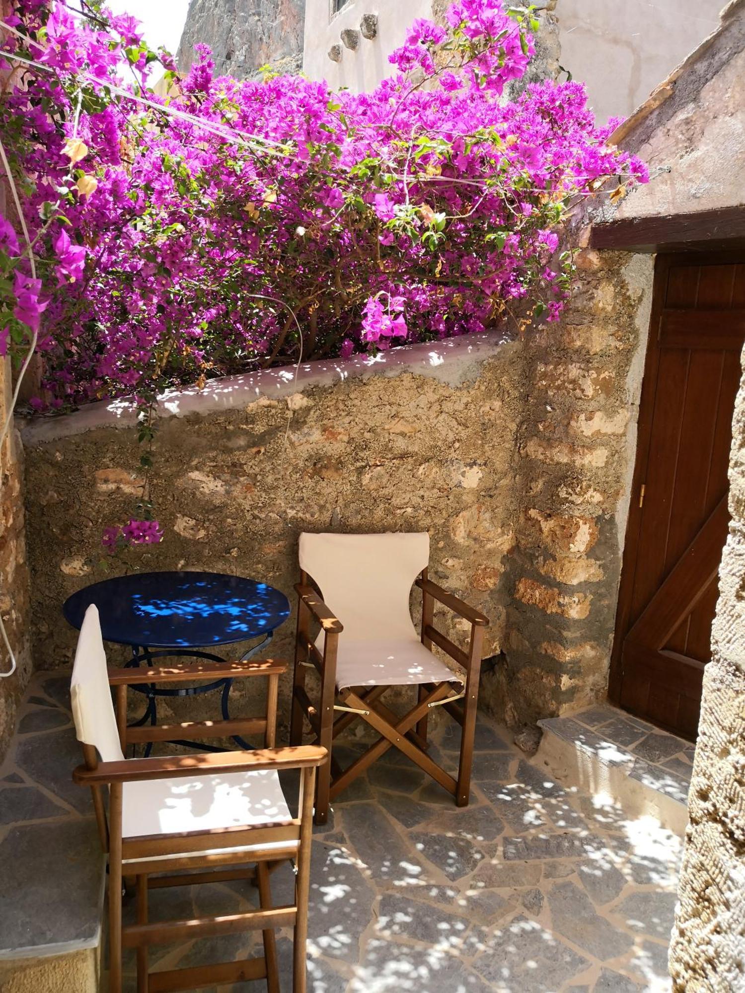 Kissamitakis Guesthouse モネンバシア エクステリア 写真